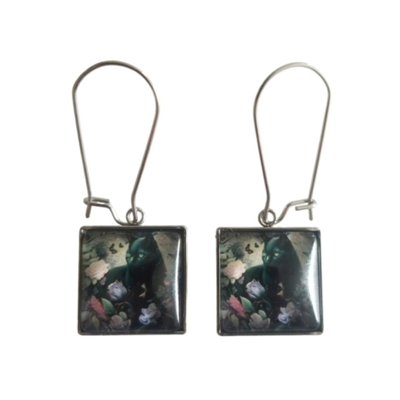 Handcrafted Cat Earrings - Picture 1 of 4